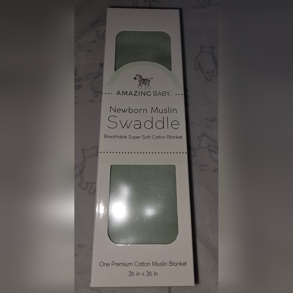 Amazing Baby Green Muslin Swaddle Blanket